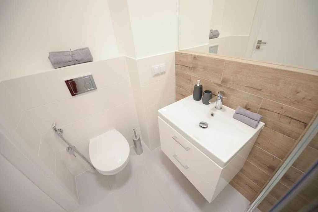 Bliska Wola Expo Central Apartment Warszawa Zewnętrze zdjęcie